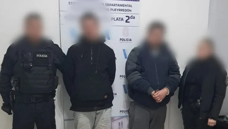 Un choque terminó con tres aprehendidos y una moto secuestrada
