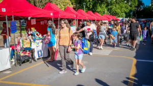 La Expo Emprendedores suma más horas para recibir a vecinos y turistas