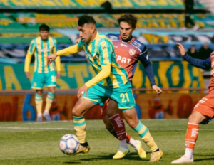 Aldosivi no pudo sostener la ventaja y perdió 3-1 con Unión
