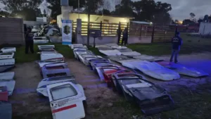 Golpe al mercado ilegal de autopartes: secuestraron más de 200 piezas