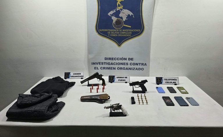 Tres detenidos por robos agravados: secuestraron armas y vehículos