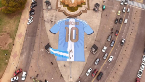 Messi y un último “GRACIAS” en el Monumento a la Bandera
