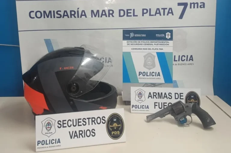 Tiene 15 años, robó un auto y lo encontraron escondido en un entretecho